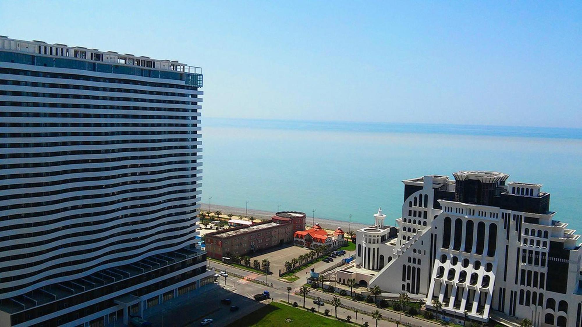 Batumi Apartments Bagian luar foto